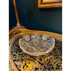 Vintage Pressed Glass Starburst Bowl, 8" Scalloped Rim